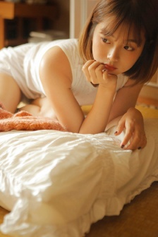 女学生处破外女出血视频